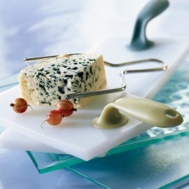 Lyre à foie gras, fromage et génoise