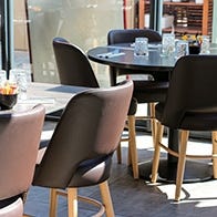 Mobilier de salle