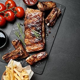 Plats et plateaux de présentation