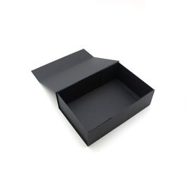 Boite cadeau aimantée noire 33x22x10cm - par 5 Boite cadeau aimantée noire 33x22x10cm - par 5